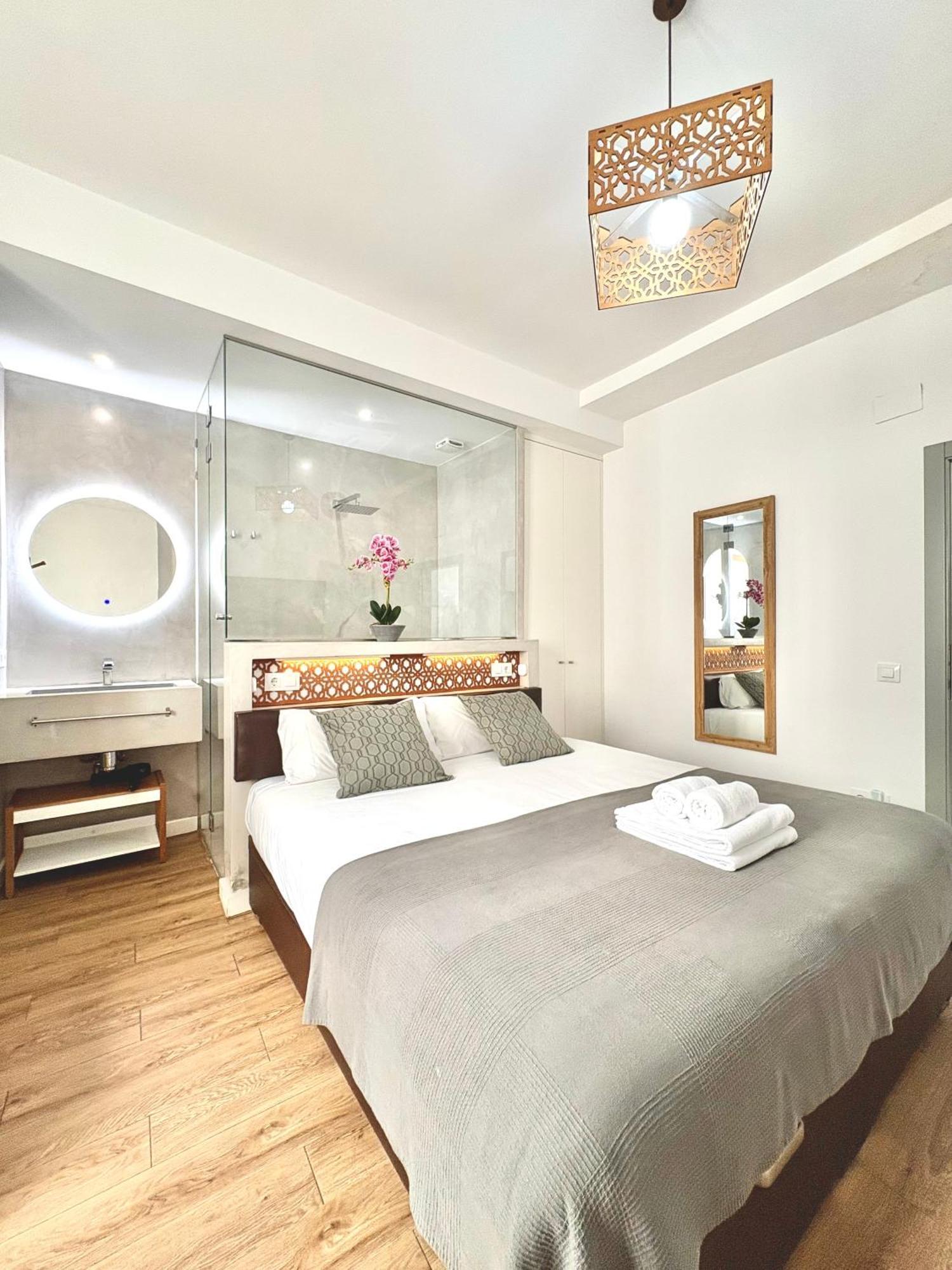 Unique House - Private Spa&Pool -StayinΣεβίλλη Εξωτερικό φωτογραφία