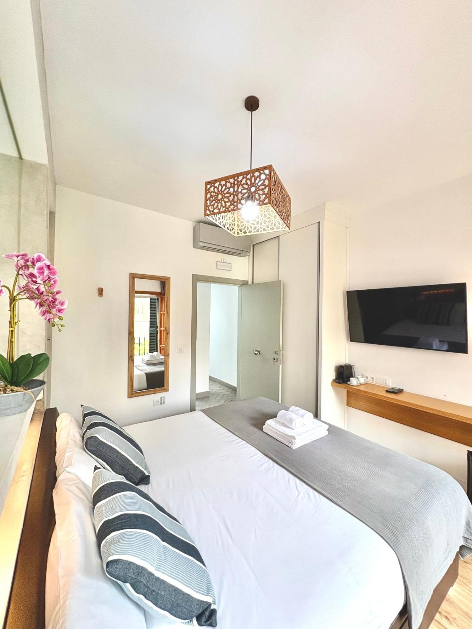 Unique House - Private Spa&Pool -StayinΣεβίλλη Εξωτερικό φωτογραφία