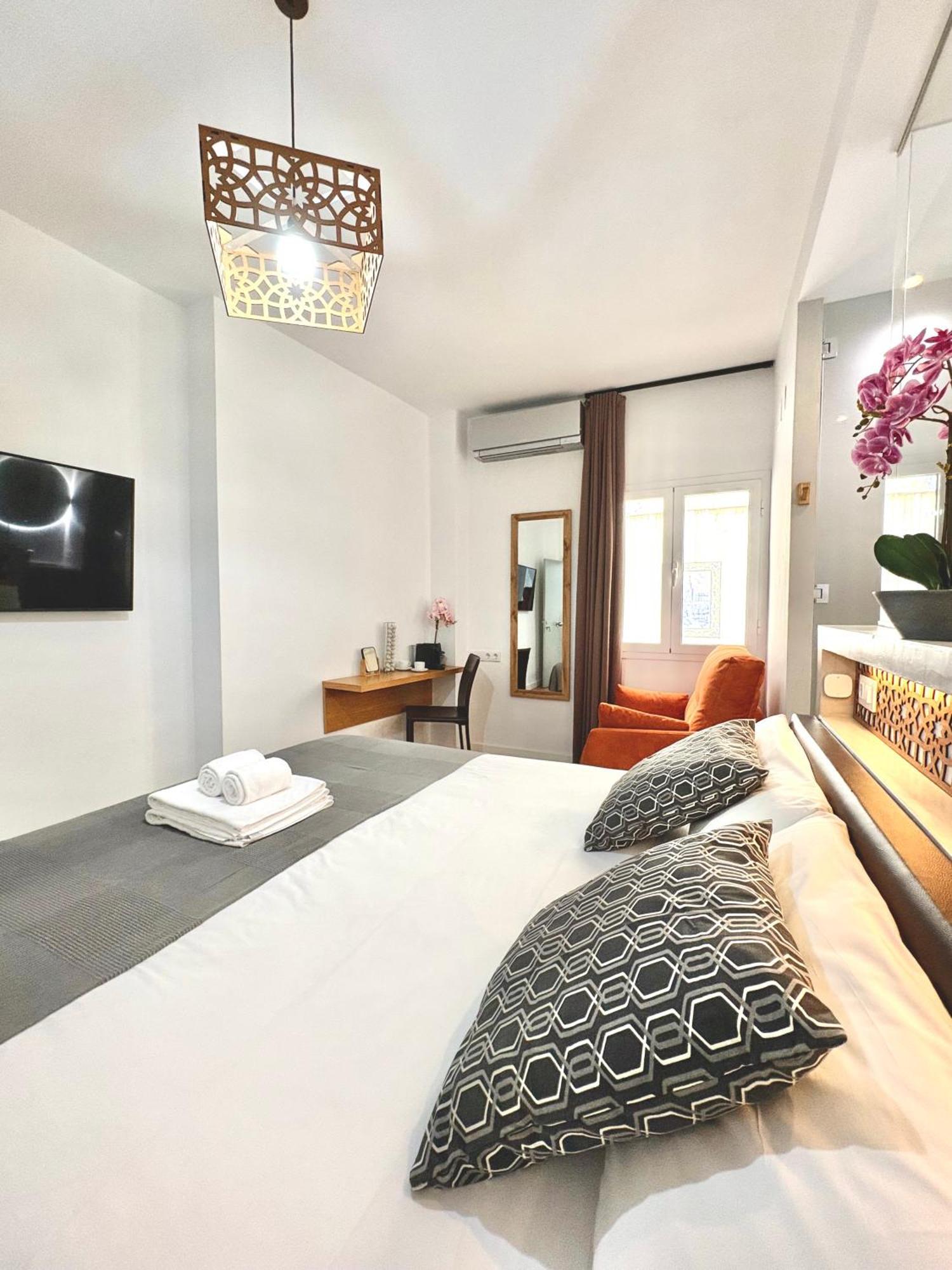 Unique House - Private Spa&Pool -StayinΣεβίλλη Εξωτερικό φωτογραφία