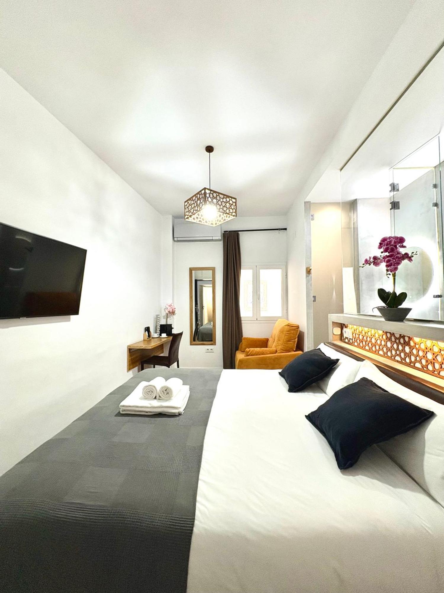 Unique House - Private Spa&Pool -StayinΣεβίλλη Εξωτερικό φωτογραφία